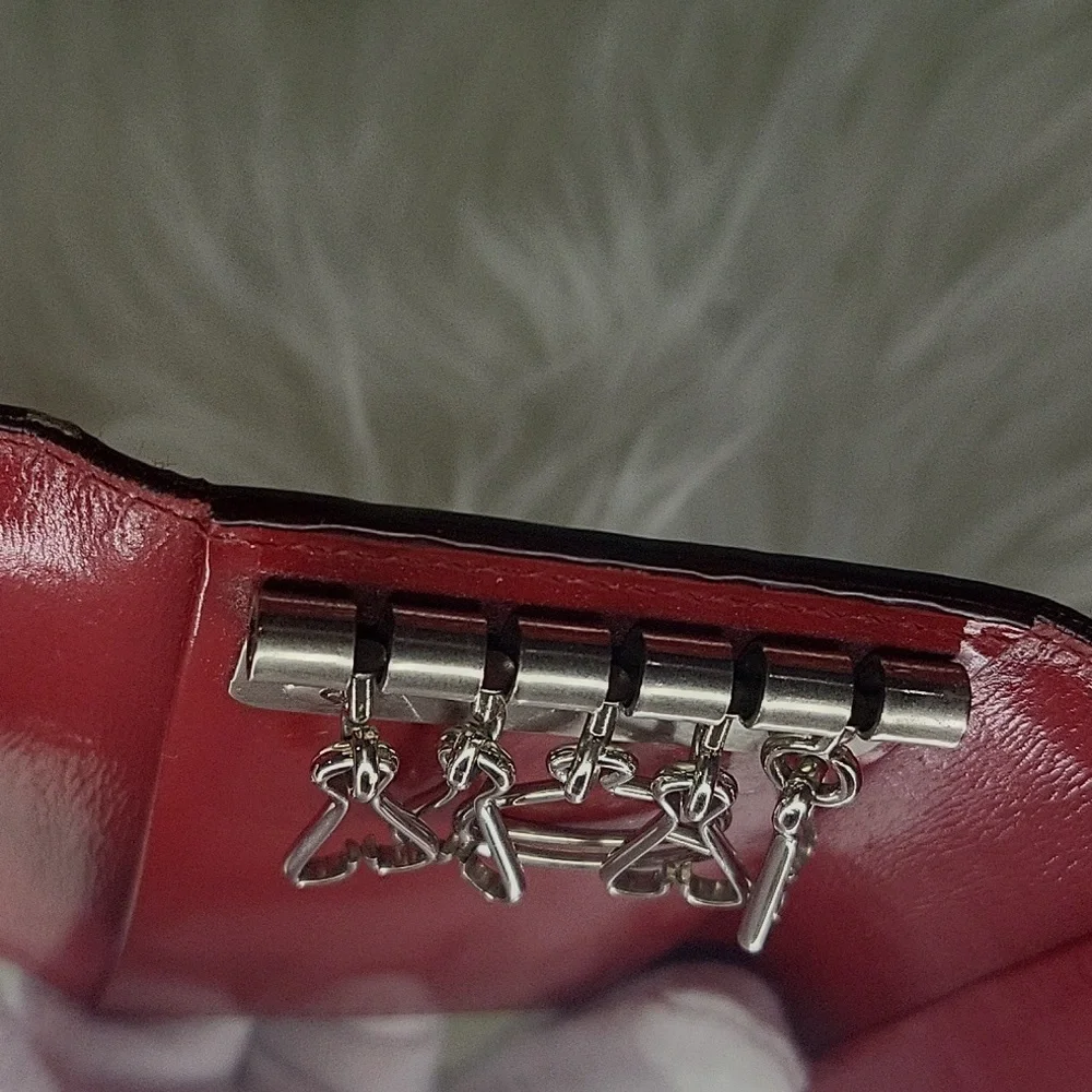 Burberry key holder red case 5 rings - Picture 10 of 17